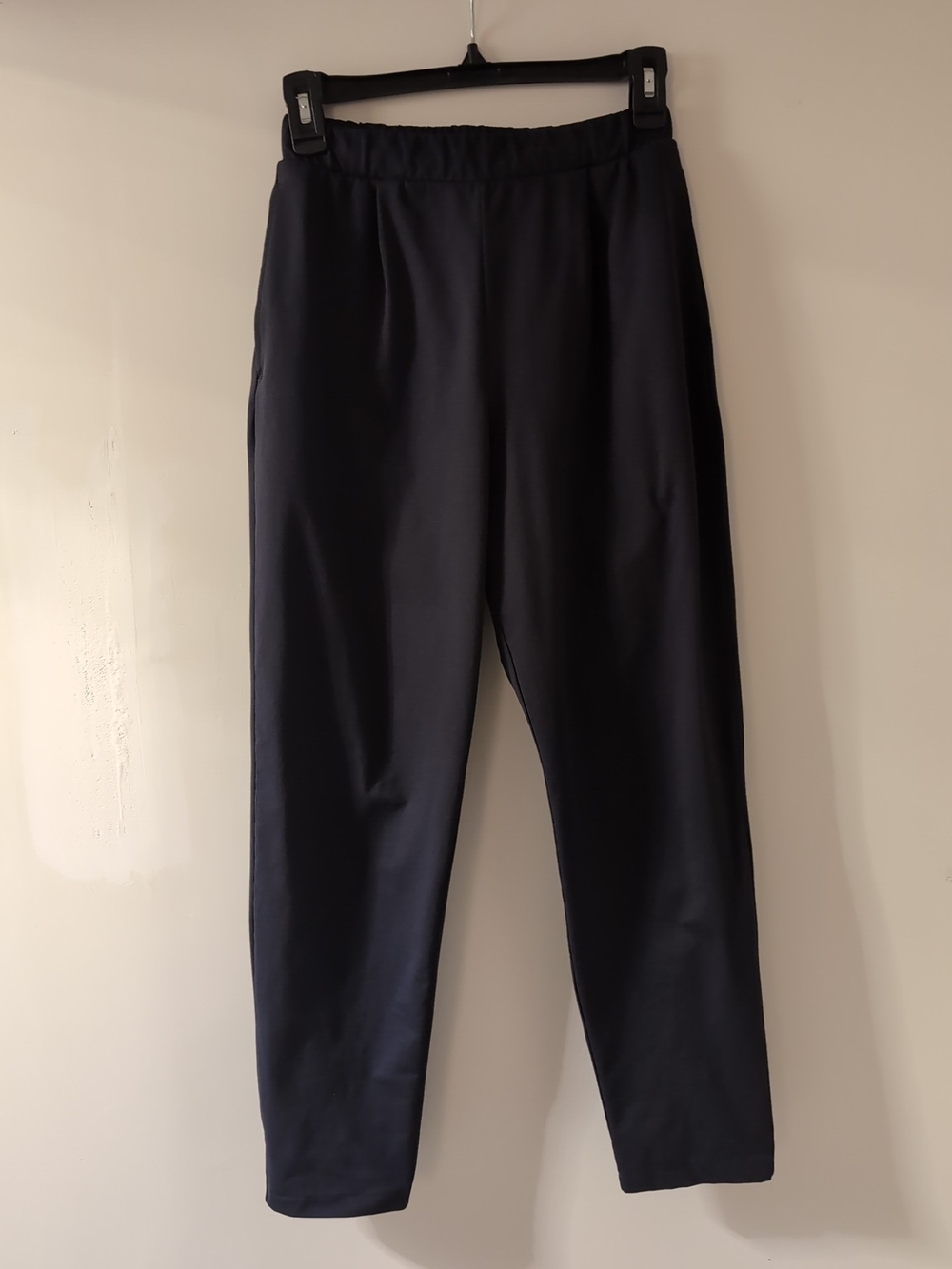 Uniqlo Black Airism Pants XS